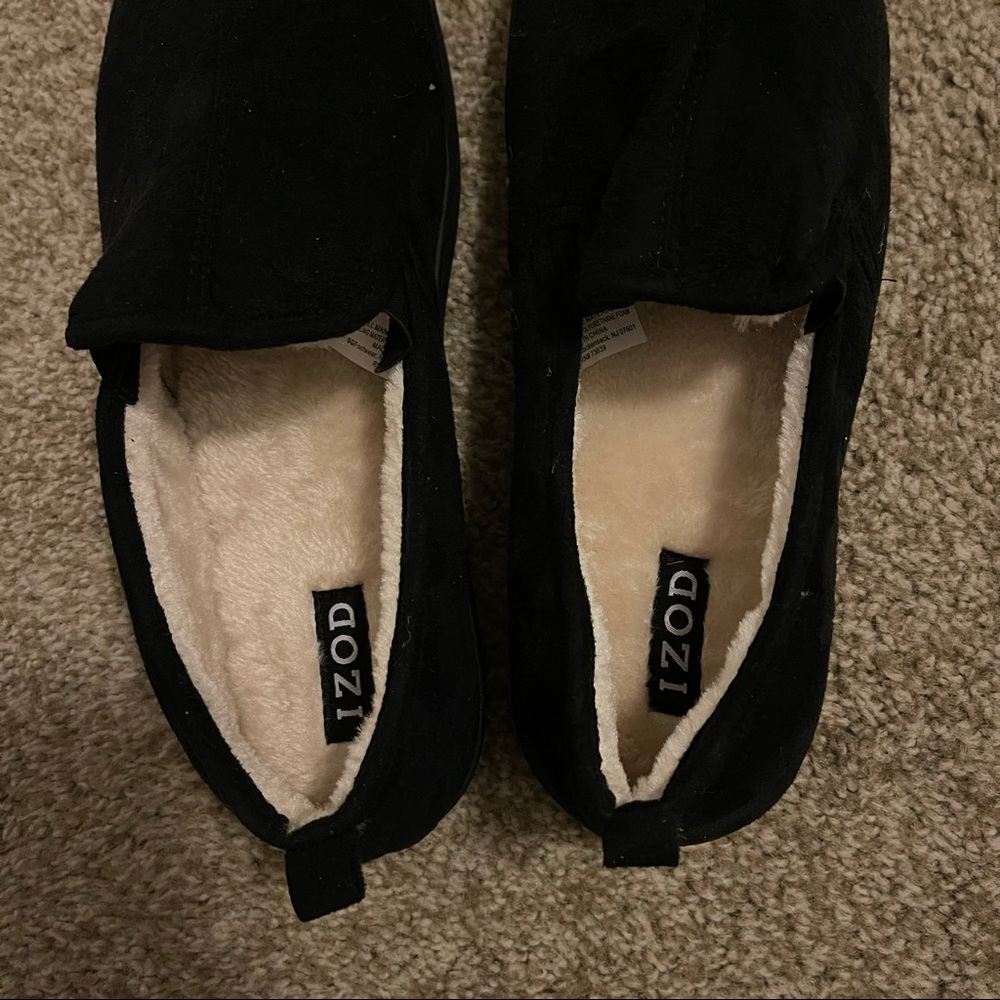 IZOD men’s slippers - Picture 5 of 8